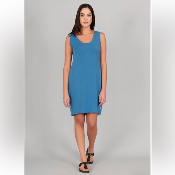 indygena Dresses & Skirts - Indygena Kajota Athletic Dress size Medium NWT